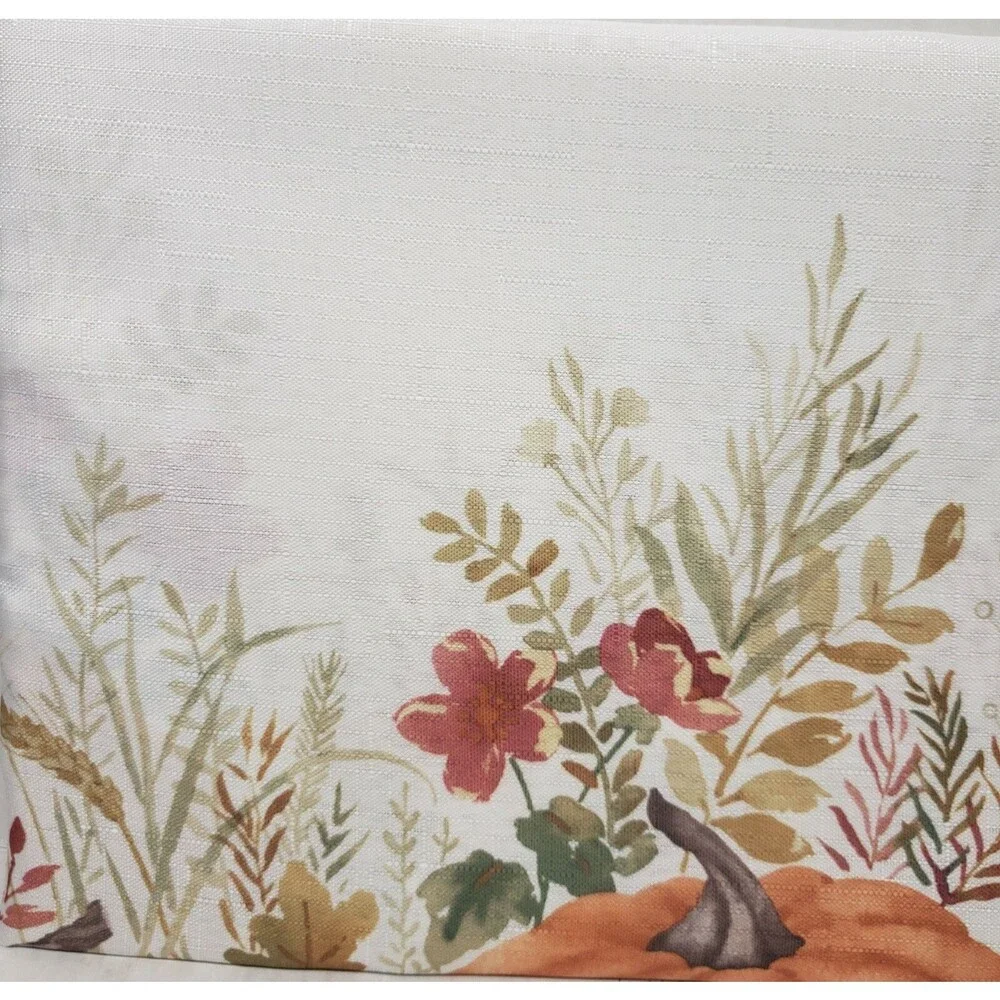 1 Printed Fabric Tablecloth,60